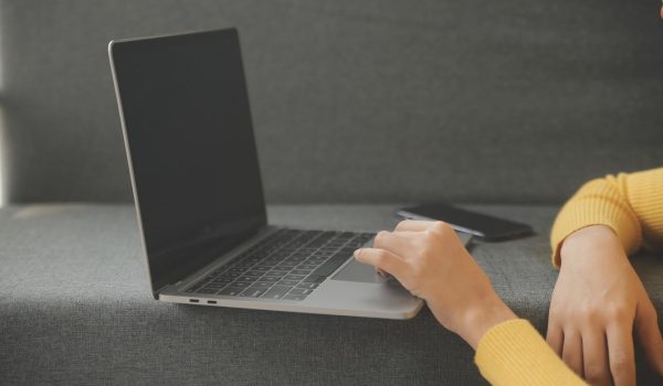 تصویری از بهترین برندهای لپ‌تاپ استوک موجود در بازار ایران